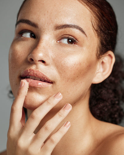 Wild Strawberry Lip Scrub - Abature